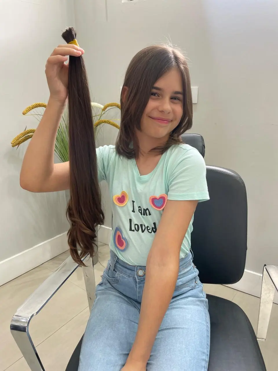 Resultado de corte em cabelo castanho longo avaliado em Curitiba