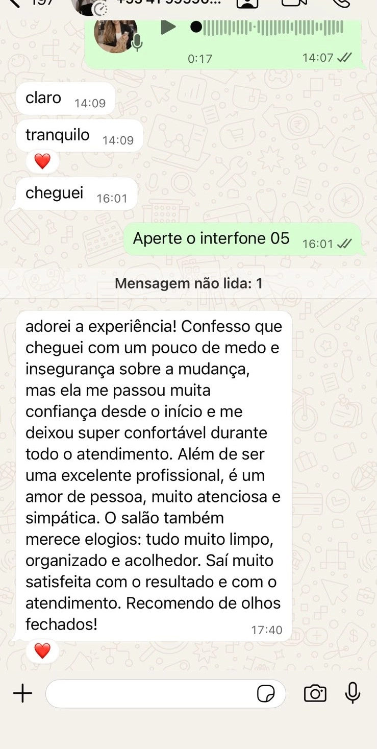 Depoimento real de cliente satisfeita com o atendimento da VM Mega Hair